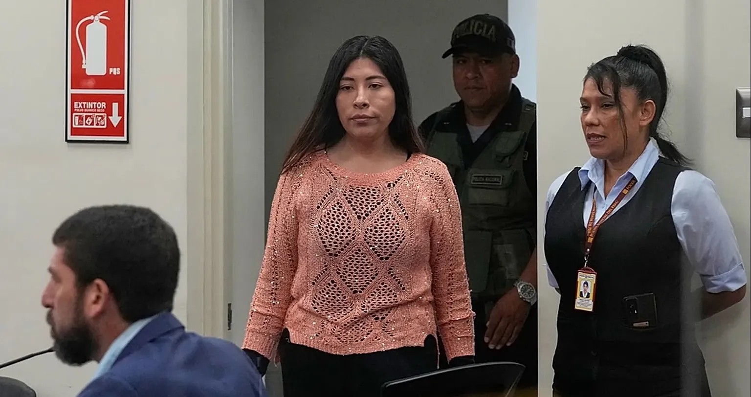 Perú rompe relaciones diplomáticas con México tras el asilo de la ex primera ministra Betsy Chávez