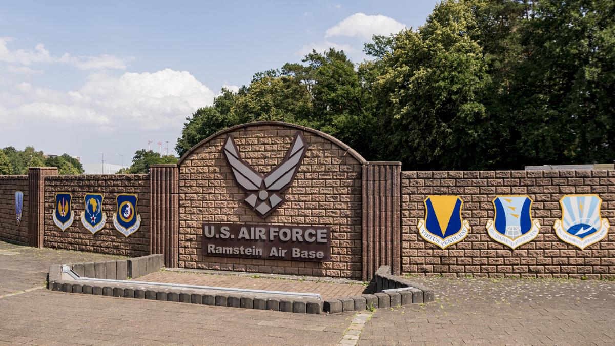 Alemania pagará los sueldos de empleados locales en bases de EE.UU. ante el cierre del Gobierno en Washington